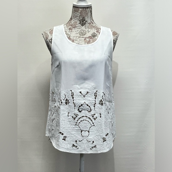 🛍️ White SUGARLIPS Cutout sleeveless blouse size S. - Picture 6 of 13